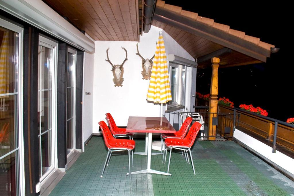 Seehotel Boutique Jaegerhof-Hubertus Faulensee Eksteriør bilde